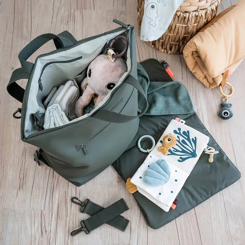DONE BY DEER Changing Backpack - Green