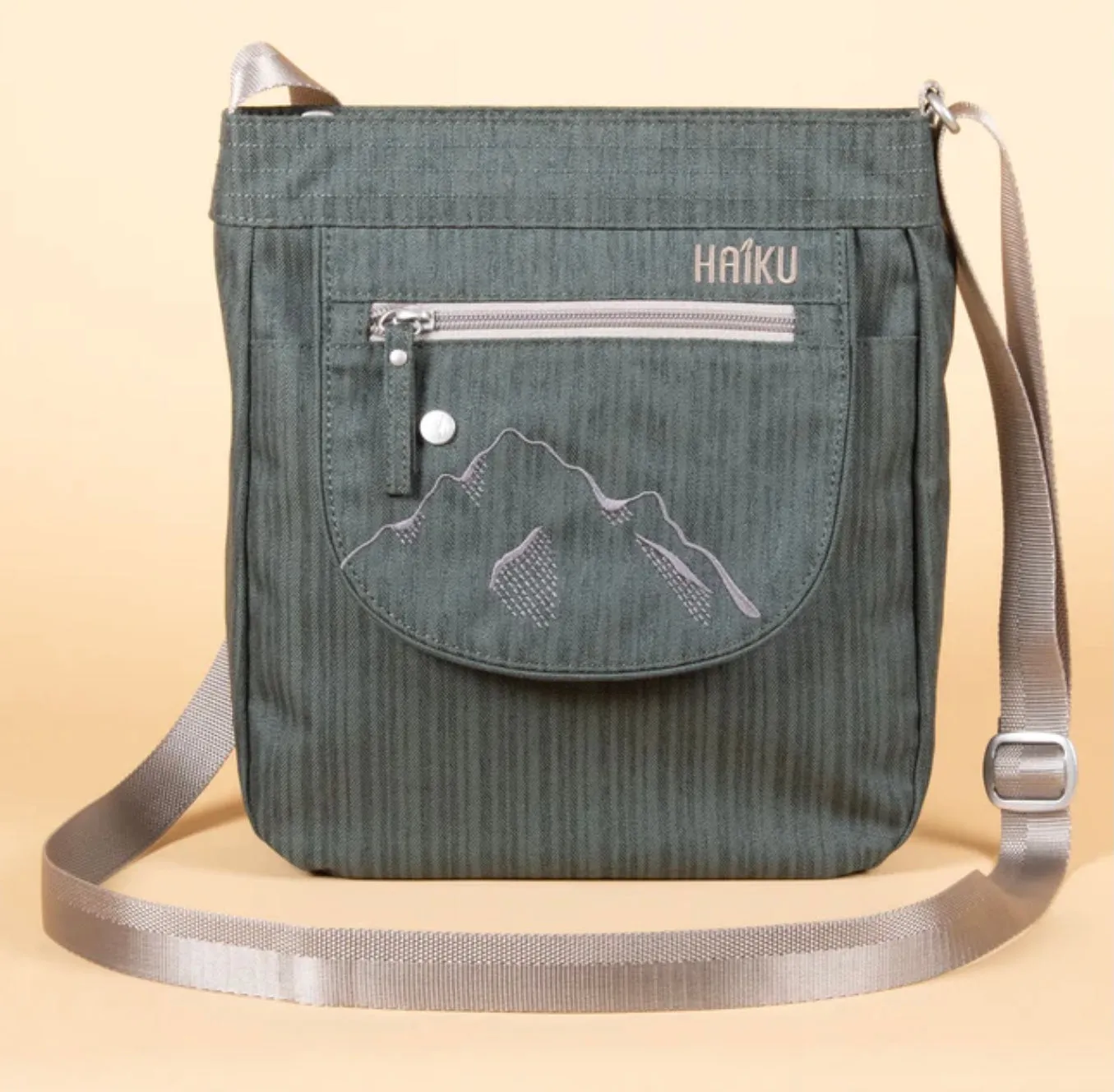 Jaunt Crossbody Bag