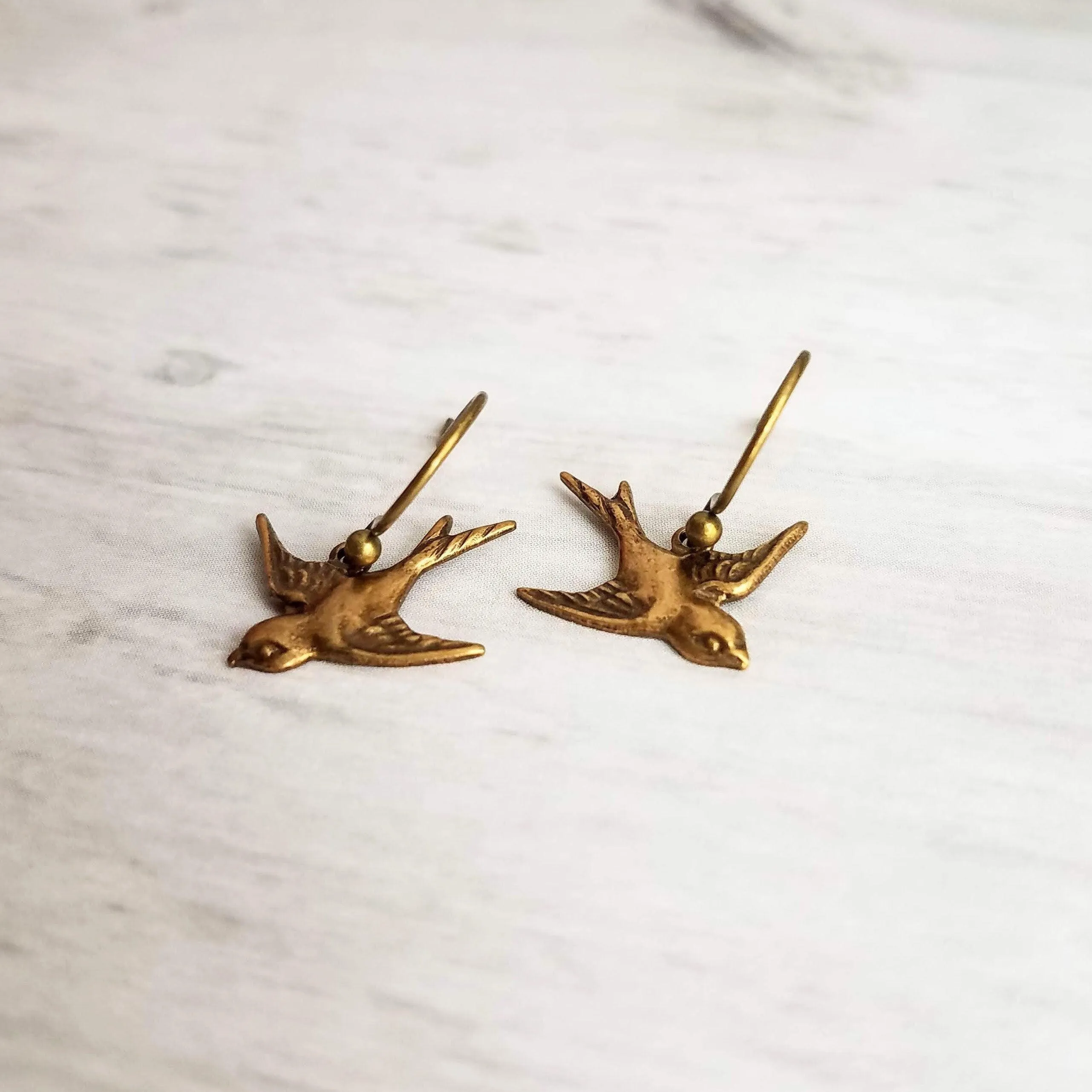 Little Bird Earrings - small brass birds, bronze bird earring, rustic birdies, birds flying together apart, couples gift, bird dangle charm