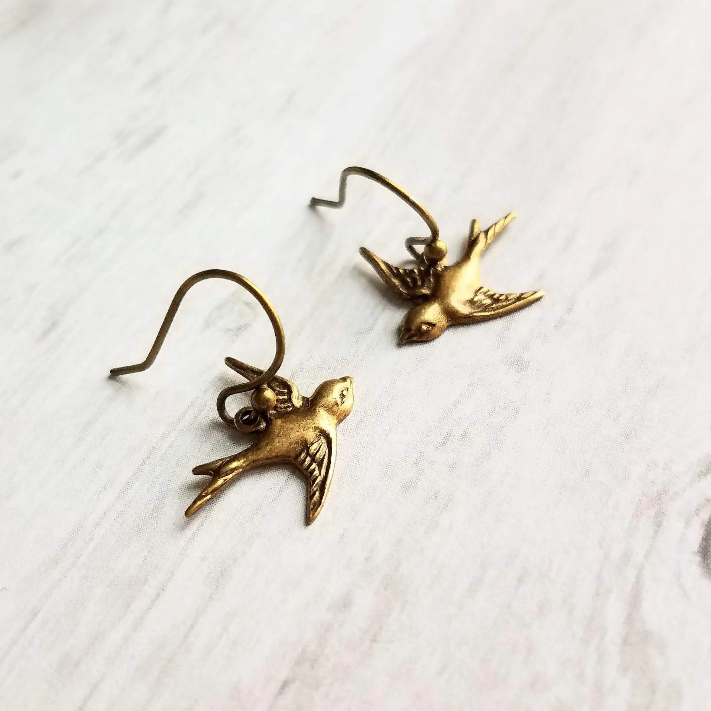 Little Bird Earrings - small brass birds, bronze bird earring, rustic birdies, birds flying together apart, couples gift, bird dangle charm