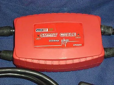 SMART AUTO JUMP LEADS - THEY ARE FOOL PROOF - 200 AMP - NEW IN CARRY CASE.