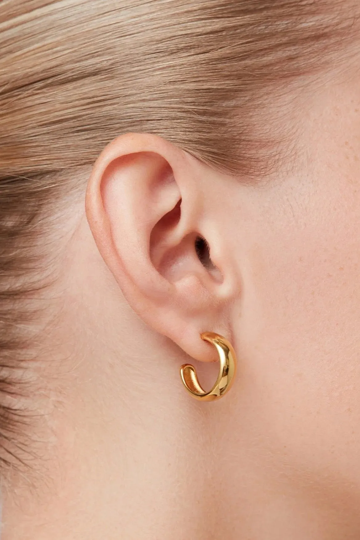 Staple Hoops - Gold