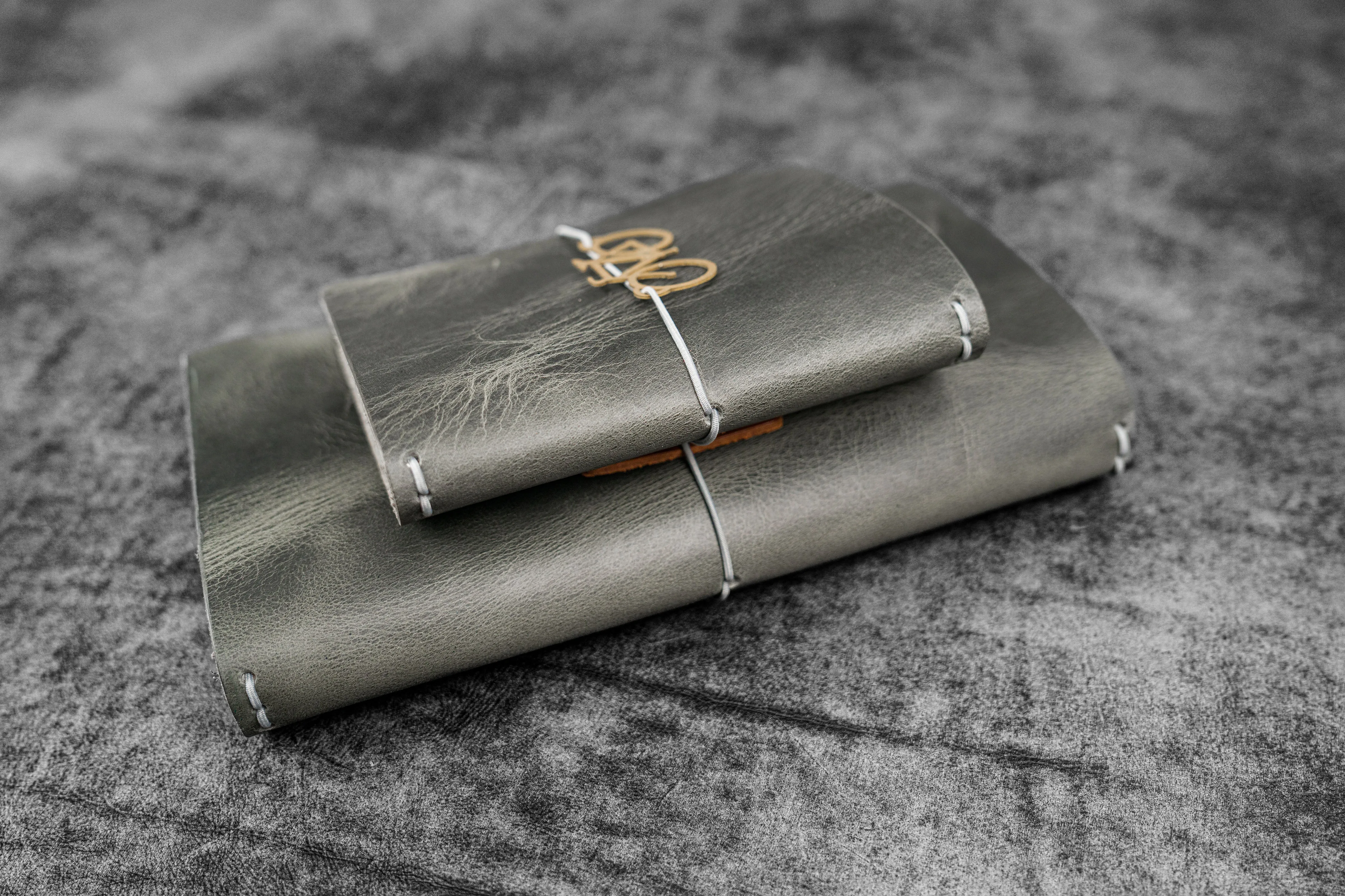 Traveler's Notebook Leather Cover-Crazy Horse Smoky